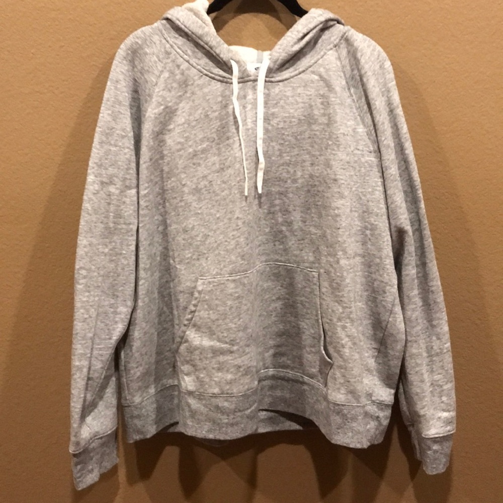 Grey Old Navy Sweatshirt